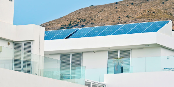 Comprar / Vender Pisos y Plantas Bajas en Castelló · con Placas Solares