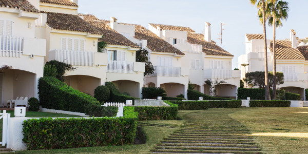 Compraventa de Inmuebles en L'Alcora · Adosados